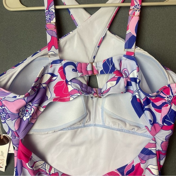 NEW Lysa Plus size 0X "Kylie" swimsuit Floral Keyhole Halter One-Piece Swimsuit - Picture 7 of 10